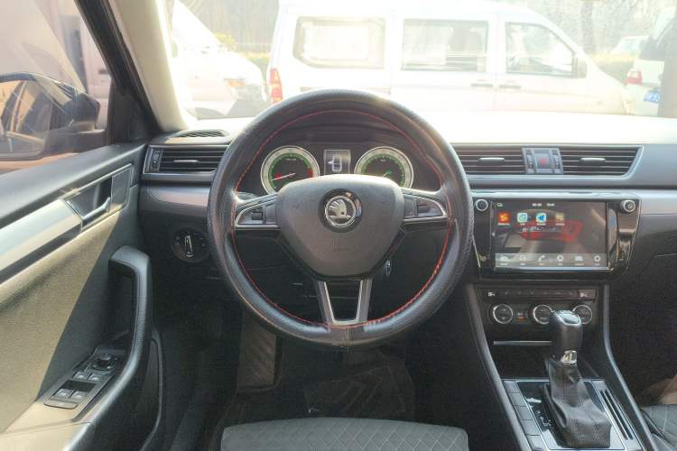 Used Skoda Superb 2018 TSI280 DSG Comfort Edition China V Standard Steering Wheel