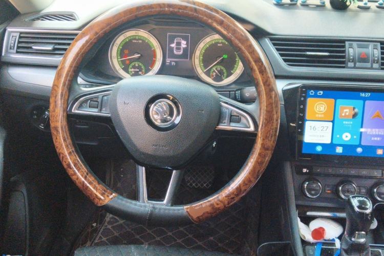 Used Skoda Superb 2018 TSI280 DSG Comfort Edition China V Standard Steering Wheel