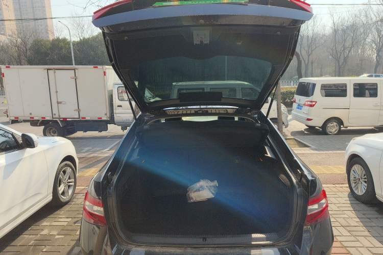 Used Skoda Superb 2018 TSI280 DSG Comfort Edition China V Standard Trunk