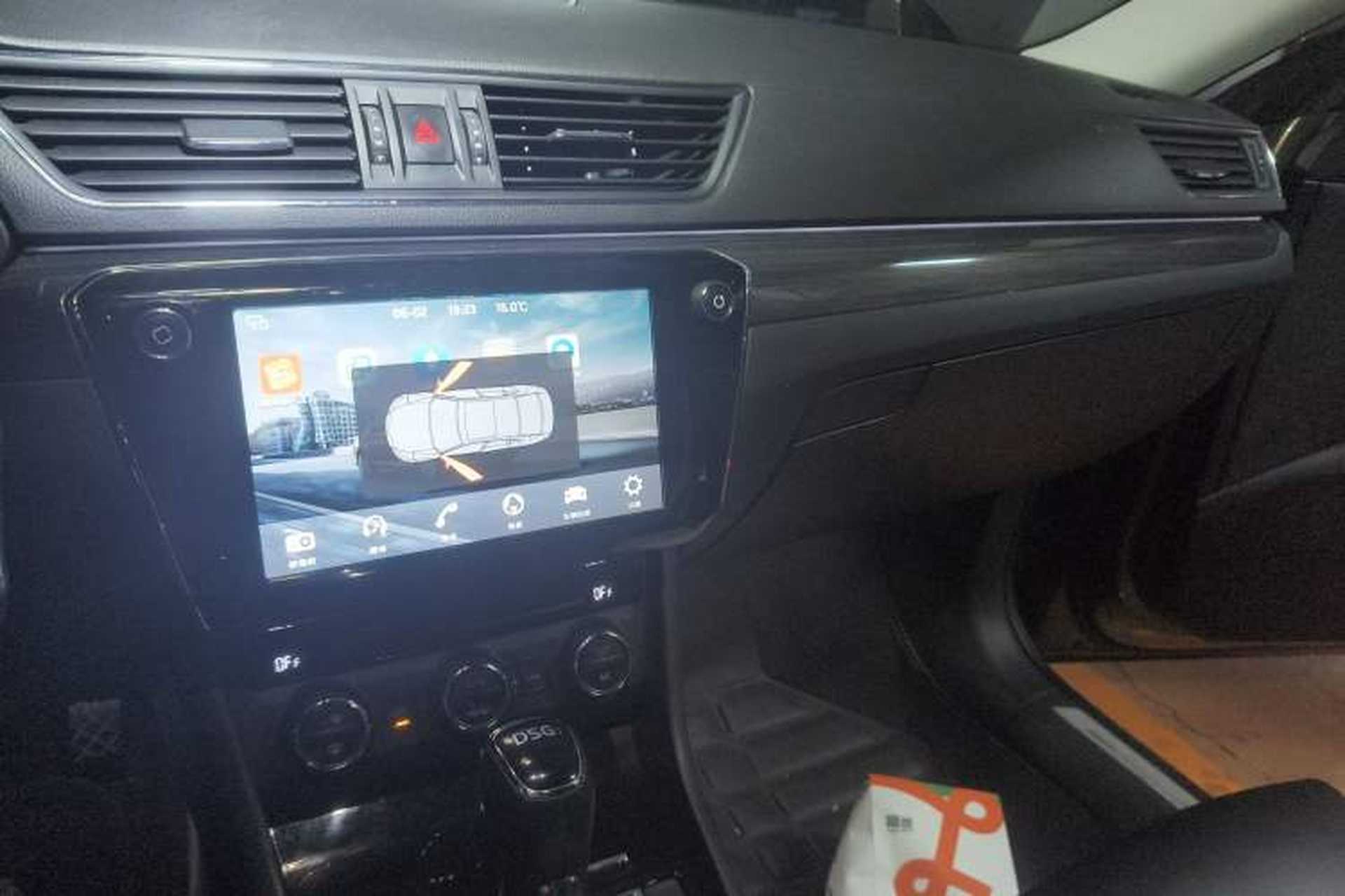 Used Skoda Superb 2018 TSI330 DSG Luxury Edition China V Standard Audio And AC Panel