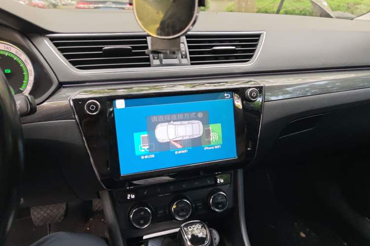 Used Skoda Superb 2018 TSI330 DSG Luxury Edition China V Standard Audio And AC Panel