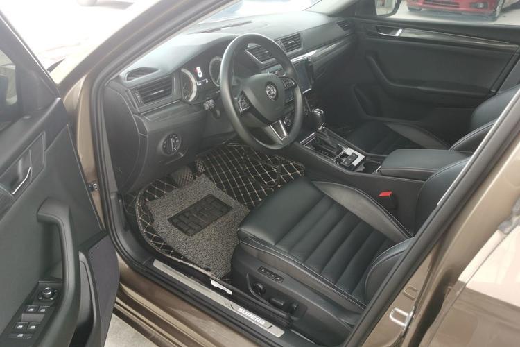 Used Skoda Superb 2018 TSI330 DSG Luxury Edition China V Standard Driver Seat