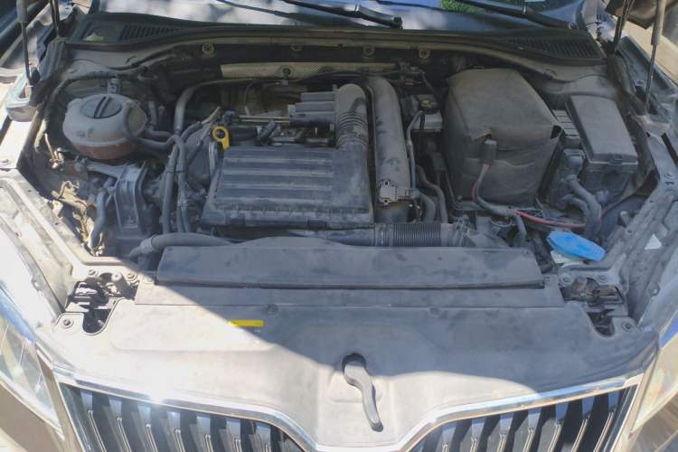 Used Skoda Superb 2018 TSI280 DSG Comfort Edition China V Standard Engine Bay