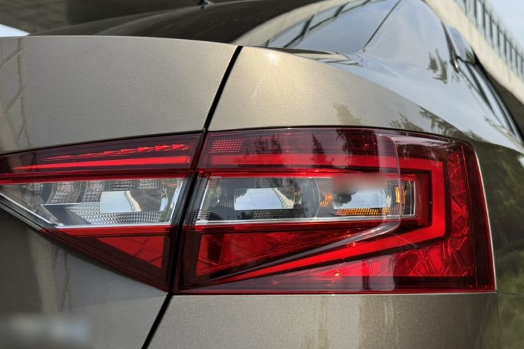 Used Skoda Superb 2018 TSI280 DSG Comfort Edition China V Standard Exterior 1