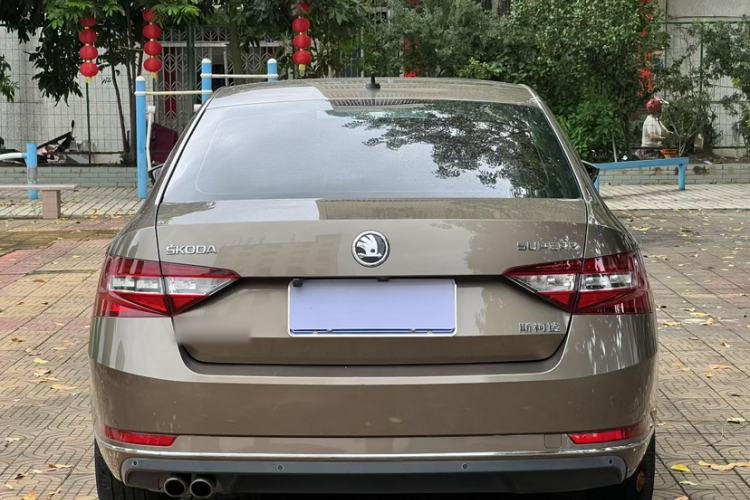 Used Skoda Superb 2018 TSI280 DSG Comfort Edition China V Standard Exterior 3