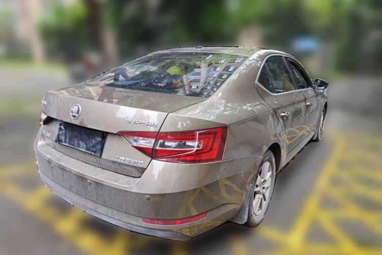 Used Skoda Superb 2018 TSI280 Manual Standard Edition China V Standards Exterior 5