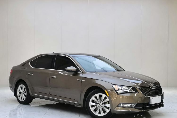 Used Skoda Superb 2018 TSI330 DSG Comfort Edition China V Standard Exterior 6