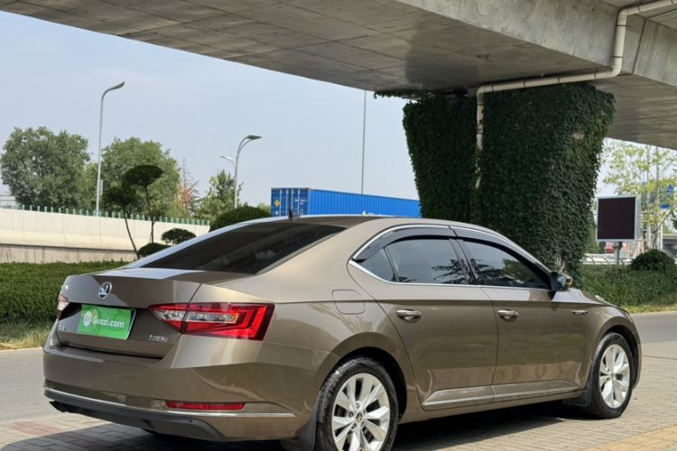 Used Skoda Superb 2018 TSI280 DSG Comfort Edition China V Standard Exterior 8