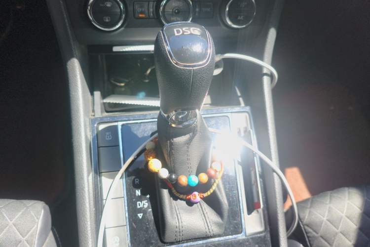 Used Skoda Superb 2018 TSI280 DSG Comfort Edition China V Standard Gear Lever