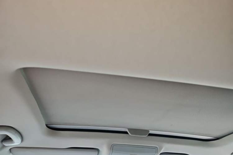 Used Skoda Superb 2018 TSI280 DSG Comfort Edition China V Standard Headliner
