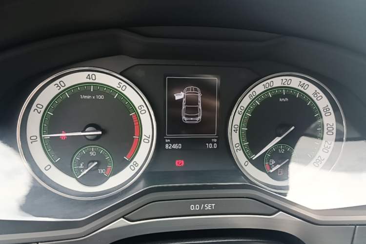 Used Skoda Superb 2018 TSI330 DSG Comfort Edition China V Standard Instrument Cluster