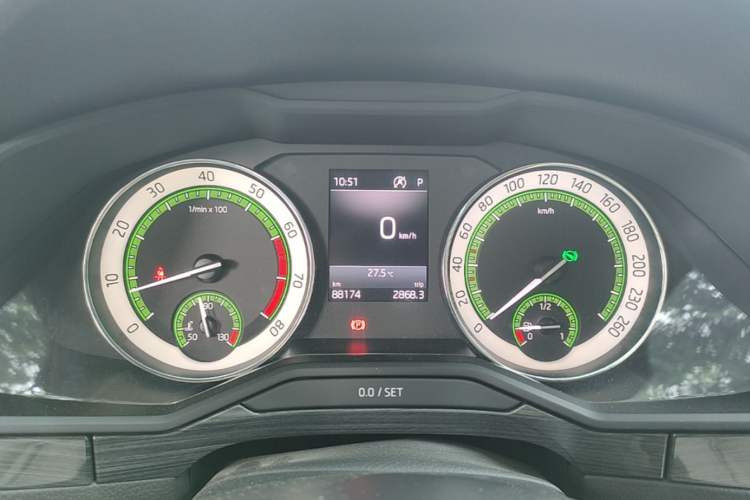 Used Skoda Superb 2018 TSI330 DSG Luxury Edition China V Standard Instrument Cluster