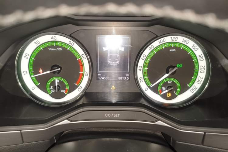 Used Skoda Superb 2018 TSI330 DSG Comfort Edition China V Standard Instrument Cluster