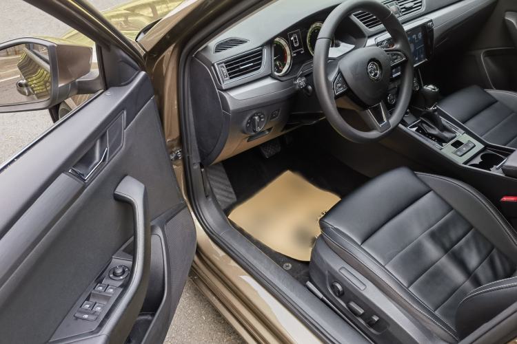 Used Skoda Superb 2018 TSI330 DSG Comfort Edition China V Standard Interior 6