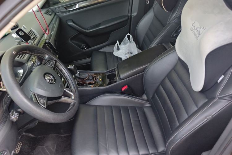 Used Skoda Superb 2018 TSI330 DSG Luxury Edition China V Standard Left Front Seat