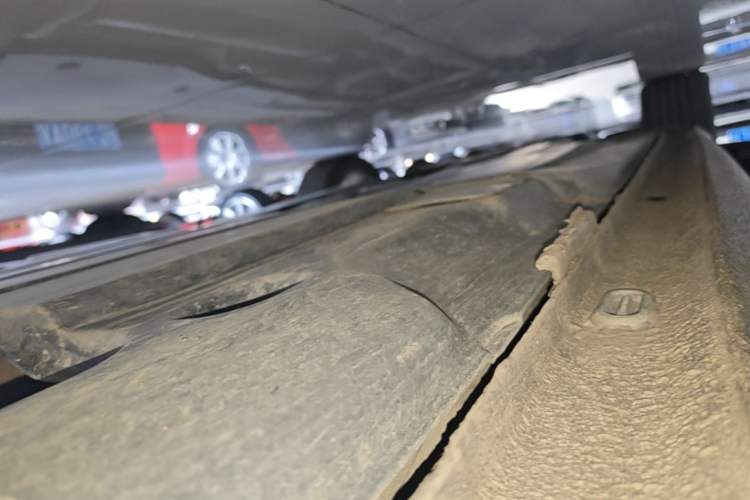 Used Skoda Superb 2018 TSI330 DSG Comfort Edition China VI Standard Left Side Sill