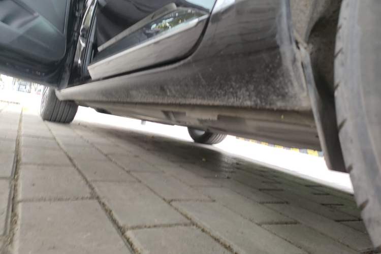 Used Skoda Superb 2018 TSI330 DSG Luxury Edition China V Standard Left Side Sill