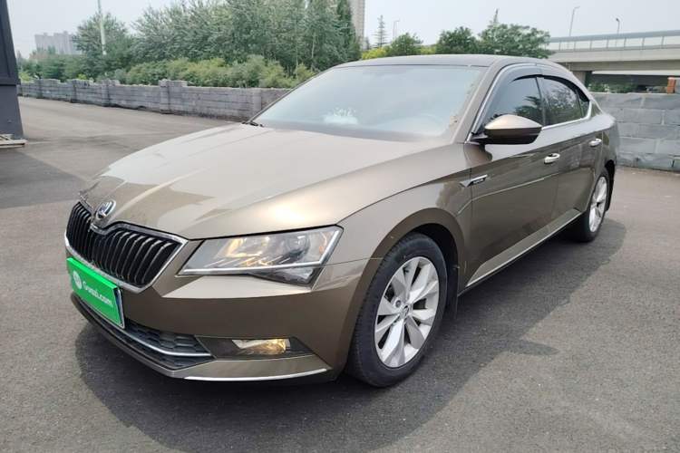 Used Skoda Superb 2018 TSI280 DSG Comfort Edition China V Standard Guazi used car, China used car export, Used car for sale, Used cars, Cheapest cars for sale