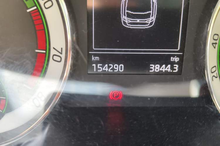 Used Skoda Superb 2018 TSI280 DSG Comfort Edition China V Standard Odometer Close Up