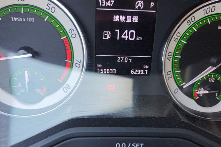 Used Skoda Superb 2018 TSI280 DSG Comfort Edition China V Standard Odometer Close Up