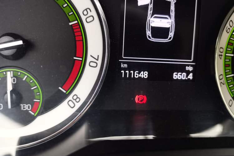 Used Skoda Superb 2018 TSI280 DSG Comfort Edition China V Standard Odometer Close Up