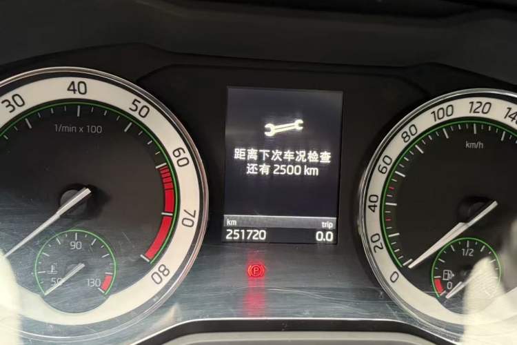 Used Skoda Superb 2018 TSI330 DSG Luxury Edition China V Standard Odometer Close Up