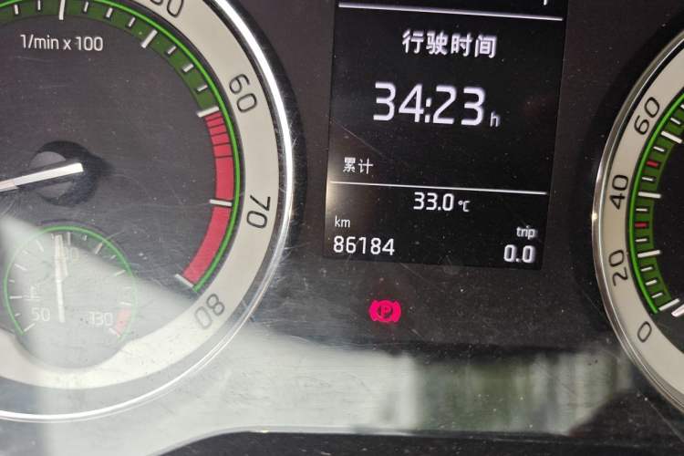 Used Skoda Superb 2018 TSI280 DSG Comfort Edition China V Standard Odometer Close Up