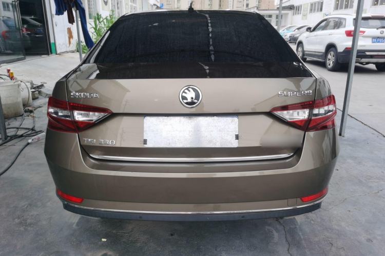 Used Skoda Superb 2018 TSI330 DSG Luxury Edition China V Standard Rear