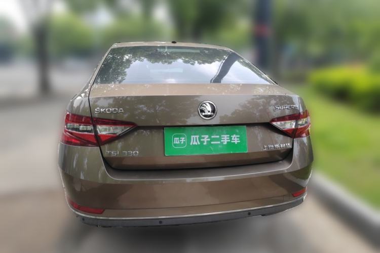 Used Skoda Superb 2018 TSI330 DSG Comfort Edition China V Standard Rear