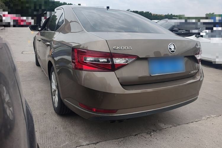 Used Skoda Superb 2018 TSI280 DSG Comfort Edition China V Standard Rear Left 45 Deg