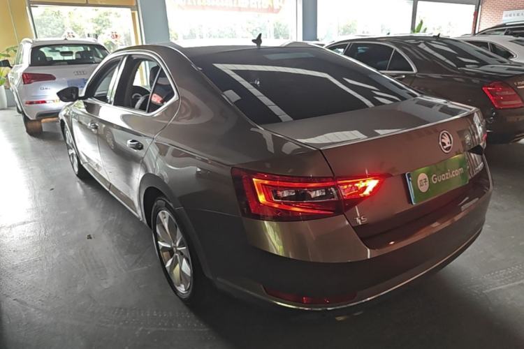 Used Skoda Superb 2018 TSI280 DSG Comfort Edition China V Standard Rear Left 45 Deg