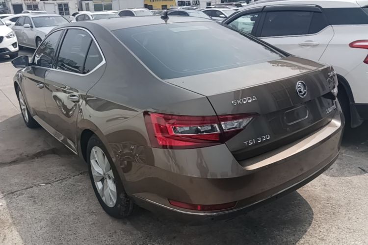 Used Skoda Superb 2018 TSI330 DSG Comfort Edition China V Standard Rear Left 45 Deg