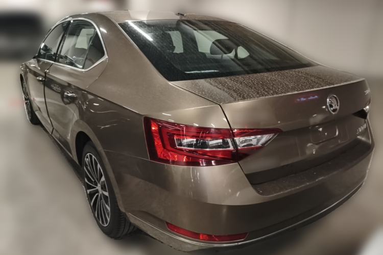 Used Skoda Superb 2018 TSI330 DSG Comfort Edition China V Standard Rear Left 45 Deg