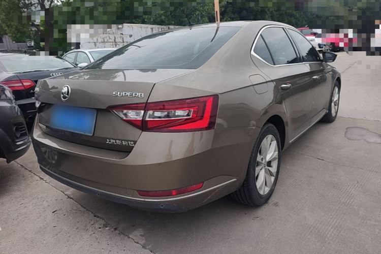 Used Skoda Superb 2018 TSI280 DSG Comfort Edition China V Standard Rear Right 45 Deg
