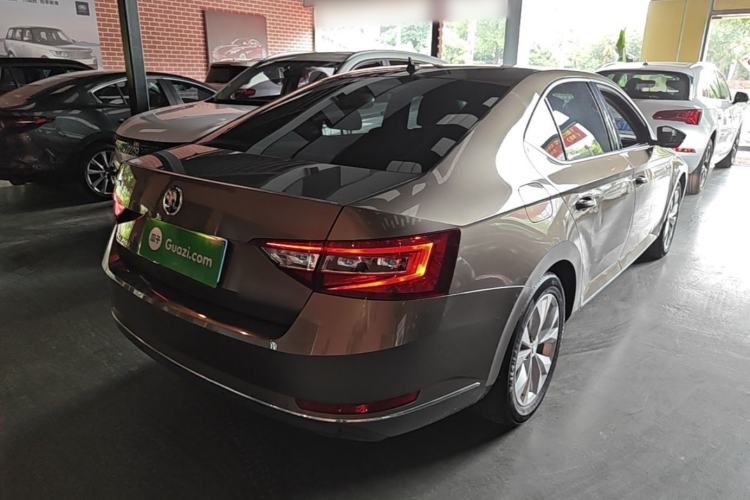 Used Skoda Superb 2018 TSI280 DSG Comfort Edition China V Standard Rear Right 45 Deg