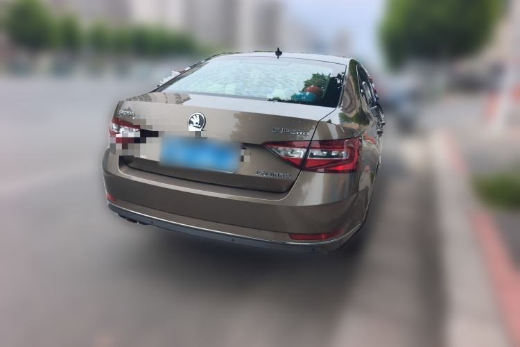 Used Skoda Superb 2018 TSI330 DSG Comfort Edition China V Standard Rear Right 45 Deg