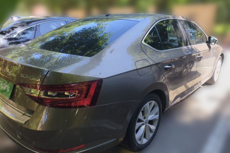 Used Skoda Superb 2018 TSI280 DSG Comfort Edition China V Standard Rear Right 45 Deg