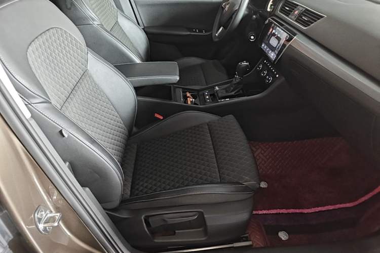 Used Skoda Superb 2018 TSI280 DSG Comfort Edition China V Standard Right Front Seat