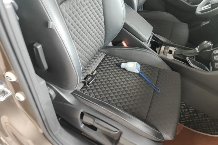 Used Skoda Superb 2018 TSI280 DSG Comfort Edition China VI Standard Right Front Seat