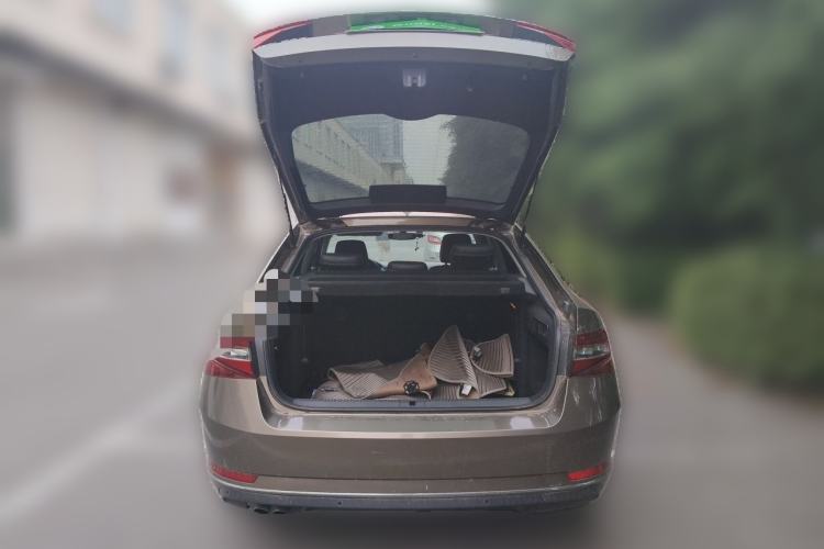 Used Skoda Superb 2018 TSI280 DSG Comfort Edition China V Standard Trunk