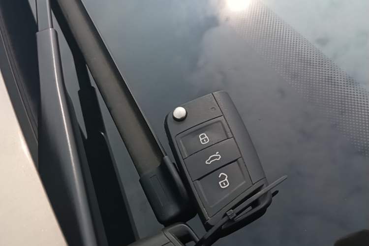 Used Skoda Superb 2018 TSI330 DSG Comfort Edition China V Standard Vehicle Key