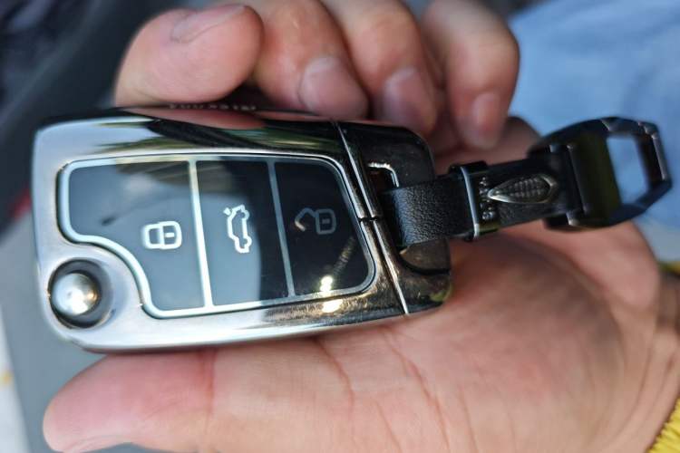 Used Skoda Superb 2018 TSI330 DSG Luxury Edition China V Standard Vehicle Key