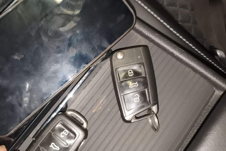 Used Skoda Superb 2018 TSI330 DSG Comfort Edition China V Standard Vehicle Key