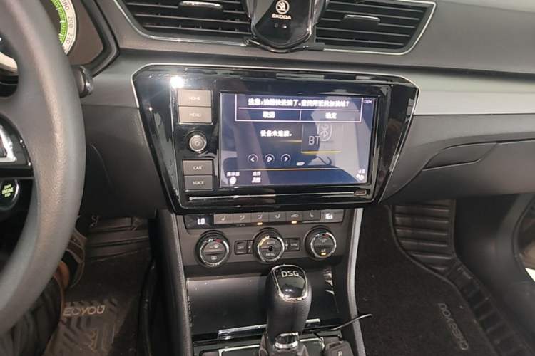 Used Skoda Superb 2018 TSI280 DSG Comfort Edition China V Standard Audio And AC Panel