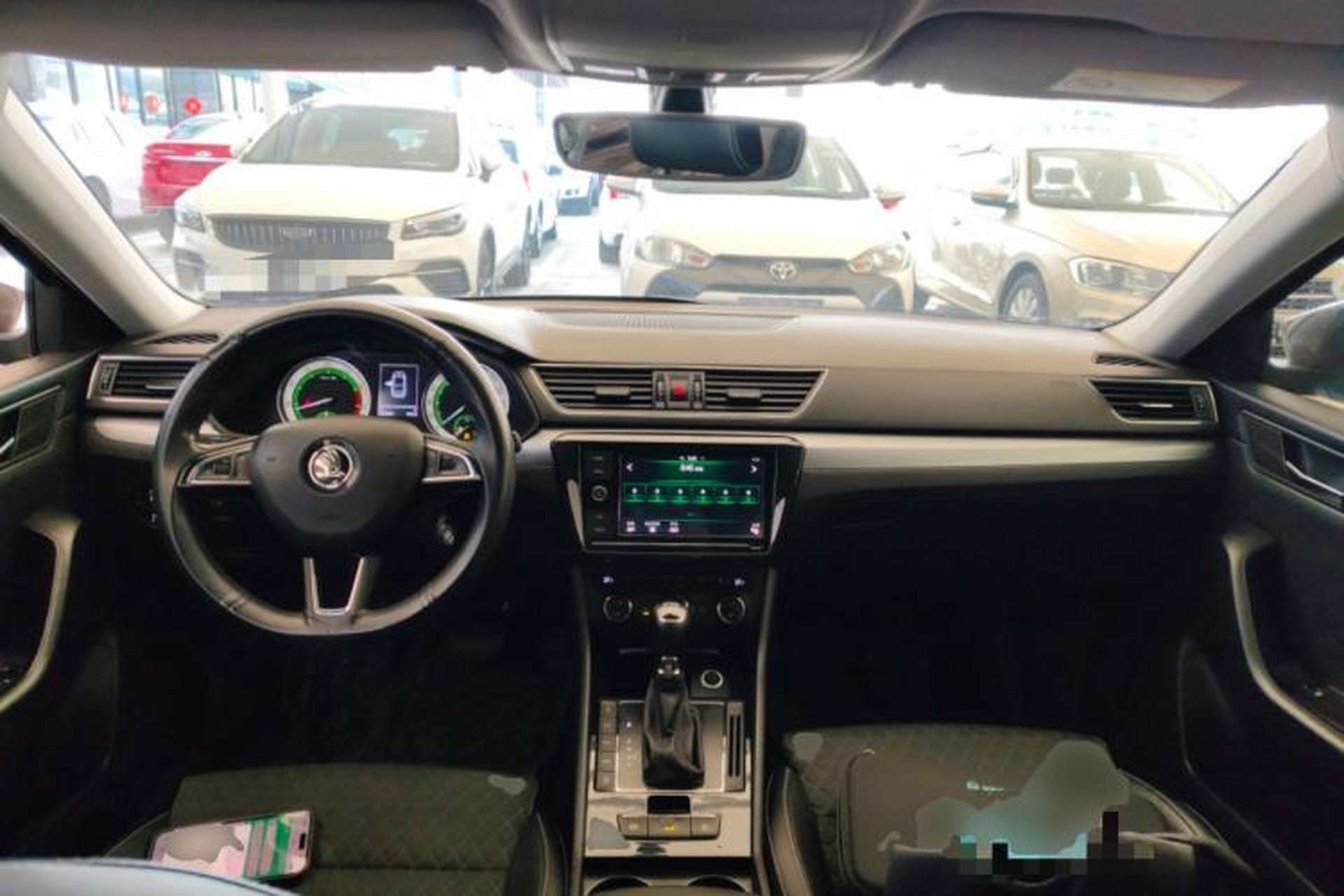 Used Skoda Superb 2018 TSI330 DSG Comfort Edition China VI Standard Center Console
