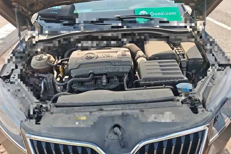 Used Skoda Superb 2018 TSI330 DSG Comfort Edition China V Standard Engine Bay