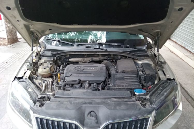 Used Skoda Superb 2018 TSI330 DSG Comfort Edition China V Standard Engine Bay