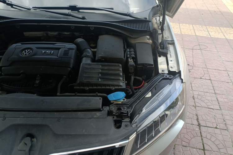 Used Skoda Superb 2018 TSI330 DSG Comfort Edition China V Standard Engine Bay Left