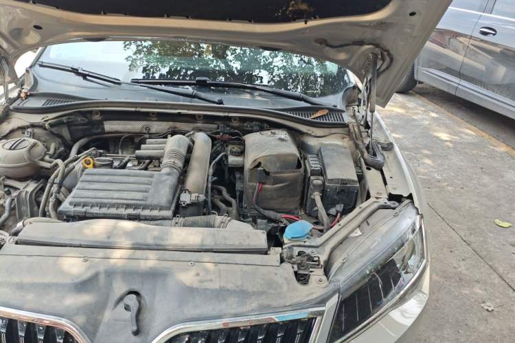 Used Skoda Superb 2018 TSI280 DSG Comfort Edition China V Standard Engine Bay Left