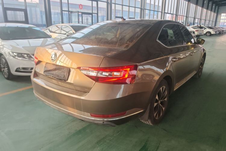 Used Skoda Superb 2018 TSI330 DSG Comfort Edition China V Standard Exterior 5